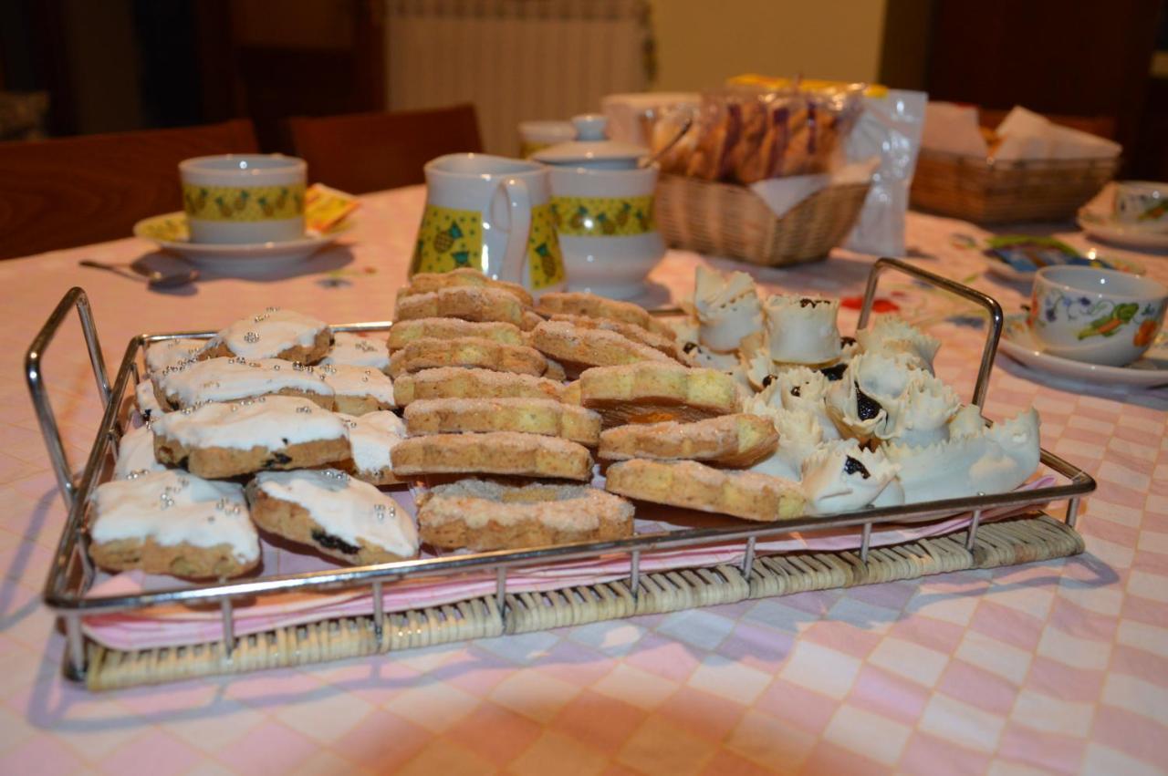 Sa Domo Tua Iun E5942 Bed and Breakfast Bonorva Eksteriør billede